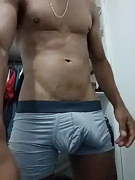 alebill Adlı Modelin Canlı XXX Sohbeti