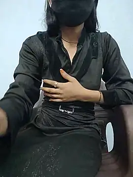 Noorkhatoon live XXX chat