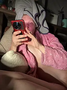 Živý XXX chat GoldenFlameGoddess