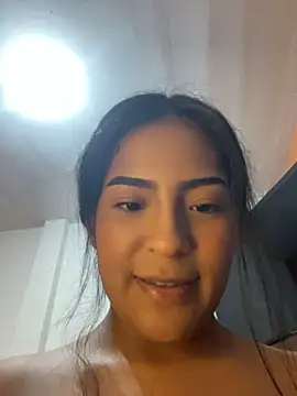 LeahBar's Live XXX Chat