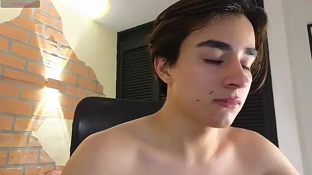 Connorr_01 Live XXX-chat