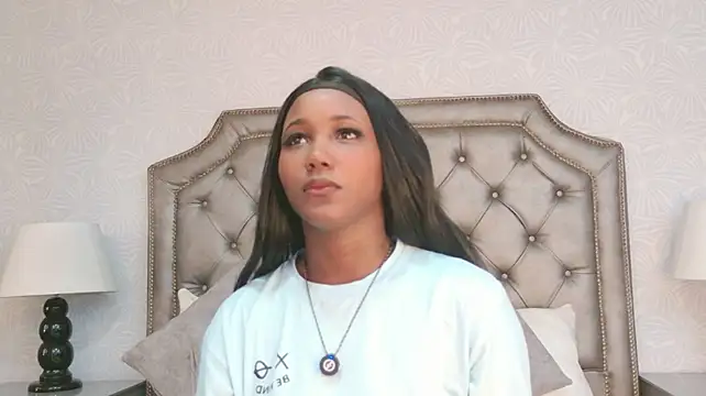 VickyWalles Adlı Modelin Canlı XXX Sohbeti