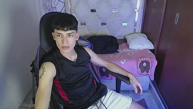 Liom_Gym Live XXX Chat