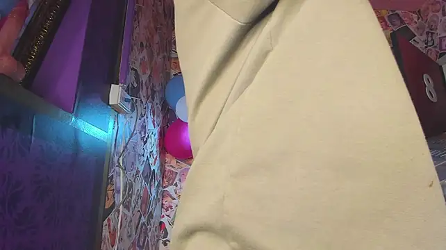 Mini_Rouse – Naživo XXX chat