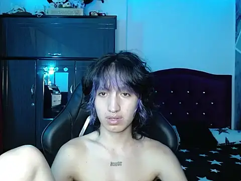 Živý XXX chat littlextreme
