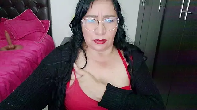 Czat XXX na żywo – Grace_mature_milf
