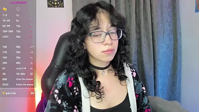 צ'אט XXX בשידור חי של indra_cam