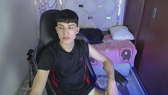Liom_Gym – Naživo XXX chat