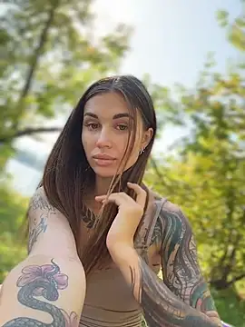 Charming_Ritta Live XXX-chat