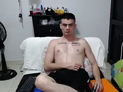 XXX chat uživo modela Zac_Efront