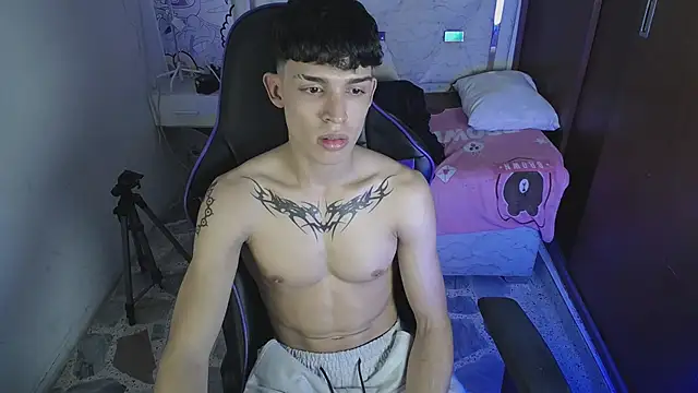 Liom_Gym's Live XXX Chat
