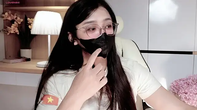 XXX chat uživo modela Chan_Chann