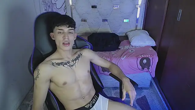 Liom_Gym's Live XXX Chat