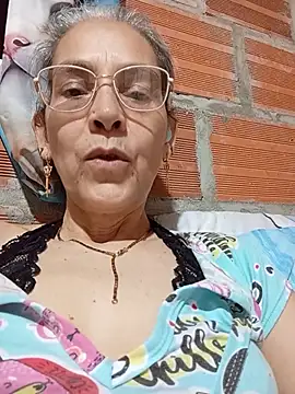 NanitaFun Adlı Modelin Canlı XXX Sohbeti