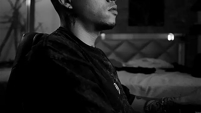 AlphaMasterXxx Live XXX-Chat