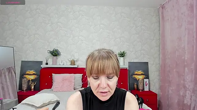 Czat XXX na żywo – KattyPeachX