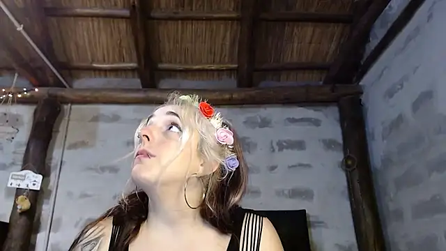 عرض كام nenamalanenamala