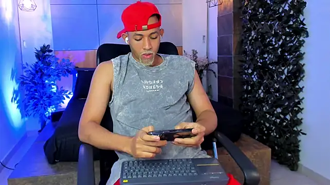 Chat +18 de B_Wild ao vivo