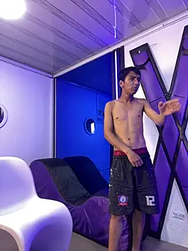 Chat +18 de nucitacouple ao vivo