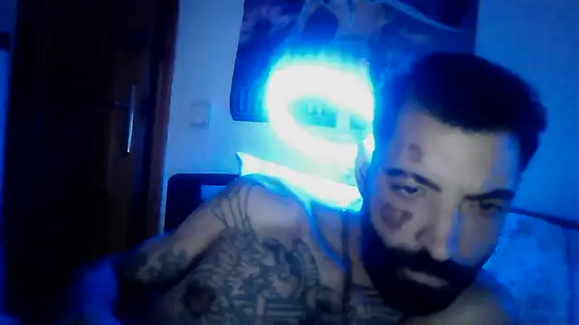 MorenodickStrong Webcam Show