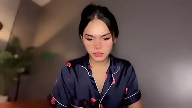 Živý XXX chat Amylaa