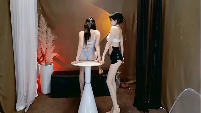 Banana-Milk69 Live XXX-chat