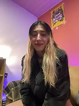 cuteweed420 Chat XXX in diretta