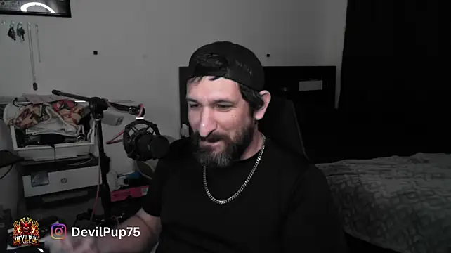 צ'אט XXX בשידור חי של DevilPup75_