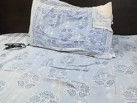 Czat XXX na żywo – rm82bb