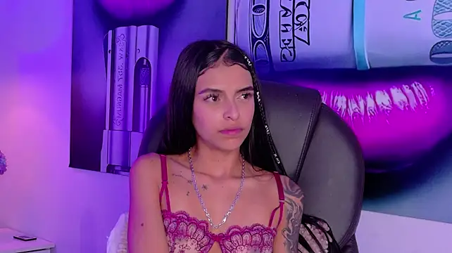BunnyWolf_'s Live XXX Chat