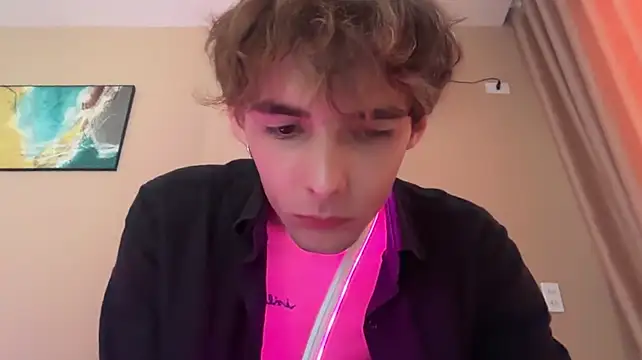 عرض كام YourLucius