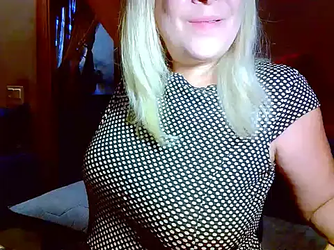 AgoniA7's Live XXX Chat