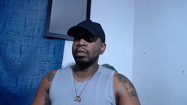 leandrohurtado69 Chat XXX in diretta