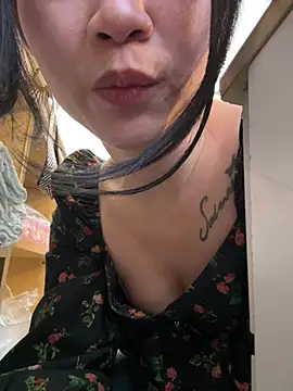 צ'אט XXX בשידור חי של huihui_520