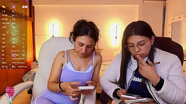 kloe28 élő XXX-chatje