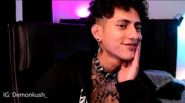 DemonKush--: απευθείας συνομιλία ΧΧΧ