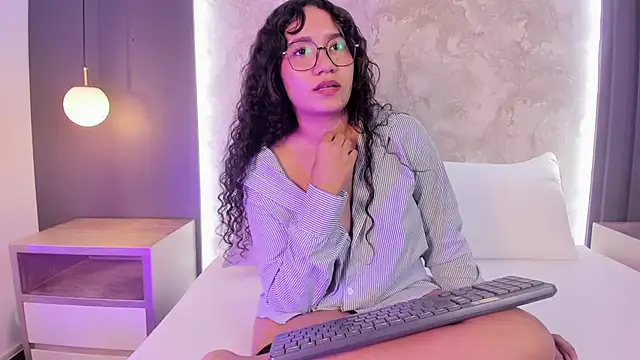 Chat +18 de alysson_moon_ ao vivo