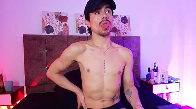 Ethan_Briggs_n Live XXX chat