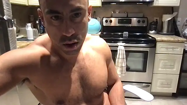 BigGuyMuscle Chat XXX live