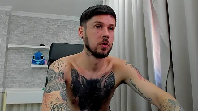 JonahShaw – Naživo XXX chat