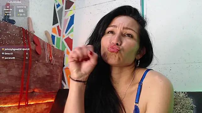 Chat XXX ao vivo de Victoria-eloit
