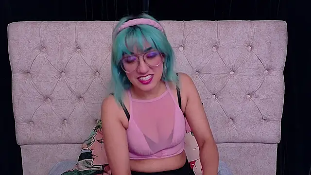 Zafiro_Kitsune's Live XXX Chat
