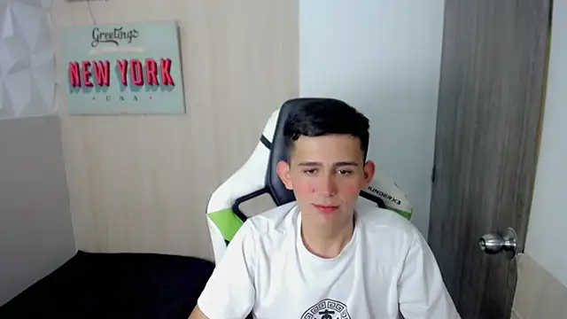 JaxBlue_'s Live XXX Chat