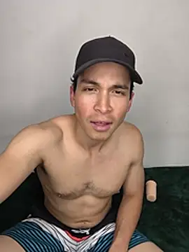 Shadow_Latino Webcam-Show
