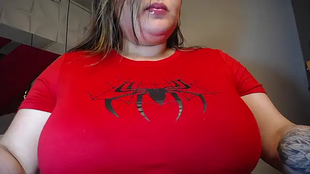 Penelope_Tits: онлайн-секс-чат