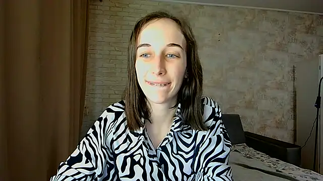 دردشة Anika_bloom الجنسية المباشرة