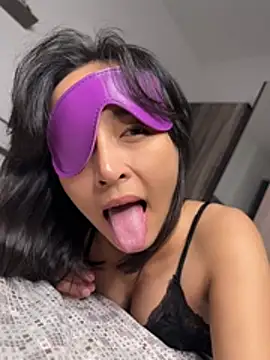 MikaRoseX 现场XXX聊天