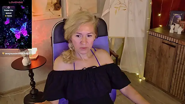 DonnaSmitth's Live XXX Chat