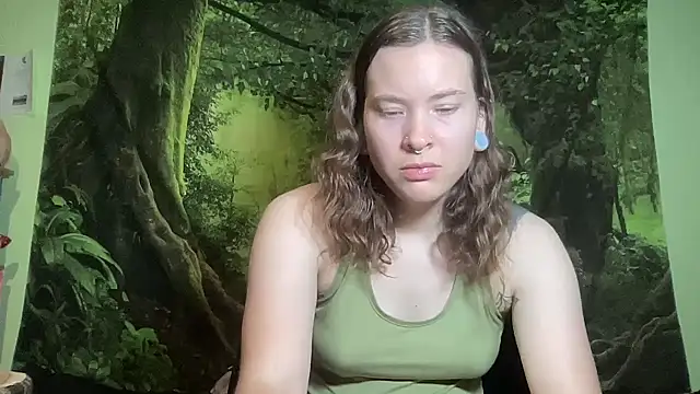 Wood_Elf's Live XXX Chat