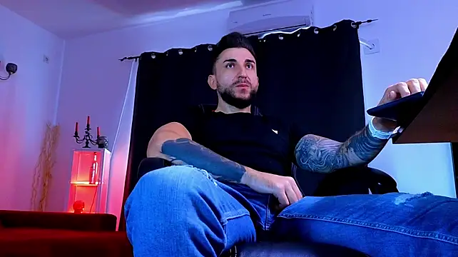 دردشة MightyAaron66 الجنسية المباشرة